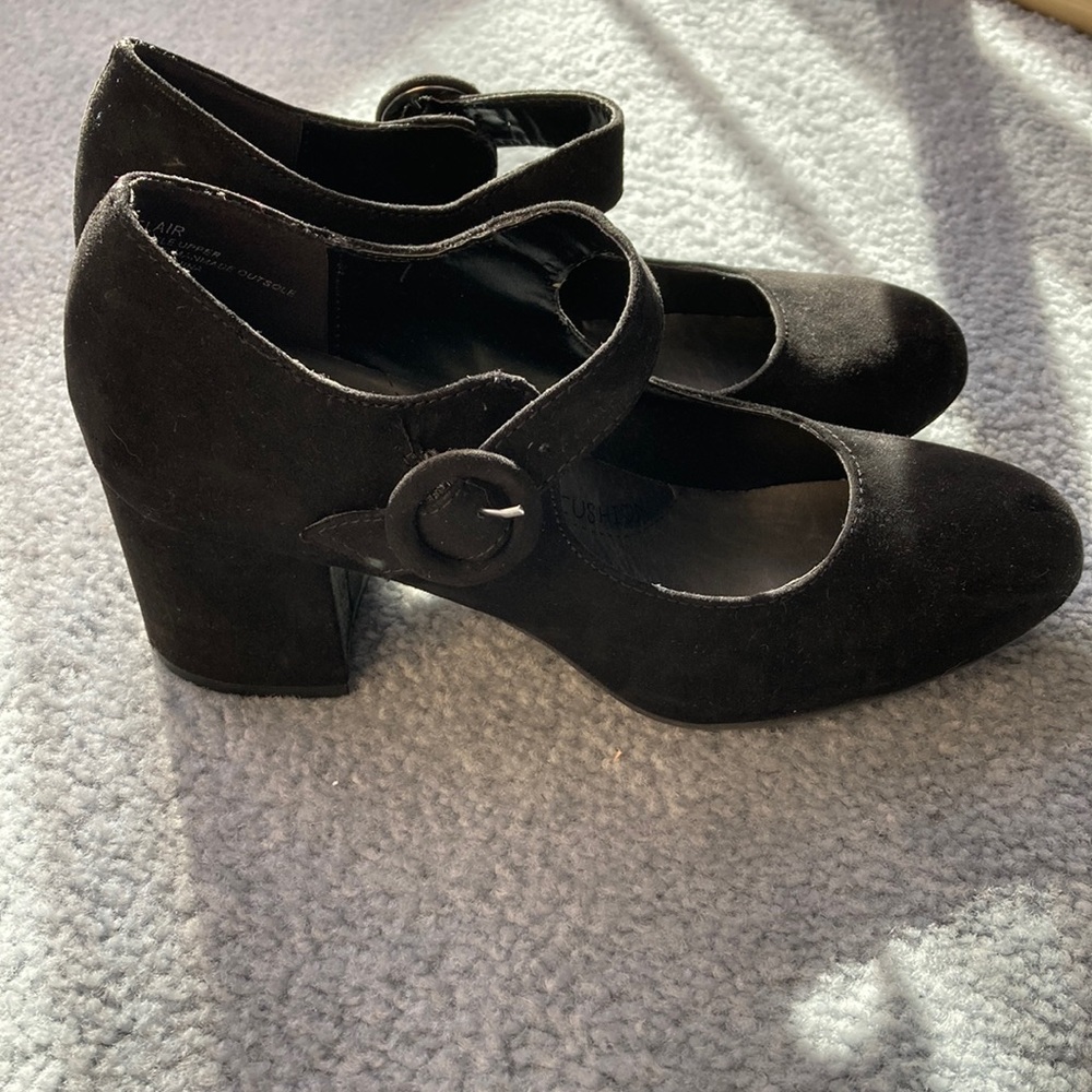 Pop Flair black block heel buckle dress shoe maryjane style
